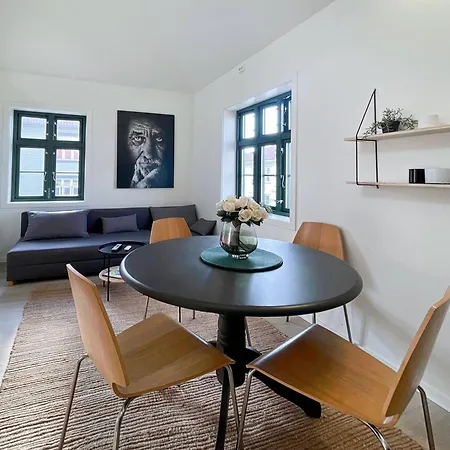 Vibrant On Bustling Street, Above A Restaurant Perfect For Tourists,