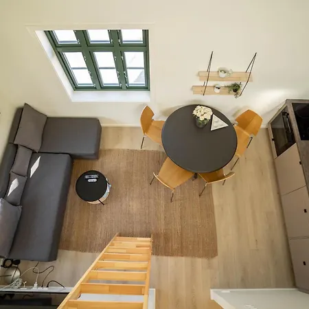 Vibrant On Bustling Street, Above A Restaurant - Perfect For Tourists,