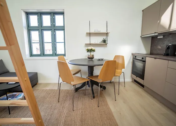 Vibrant On Bustling Street, Above A Restaurant - Perfect For Tourists,