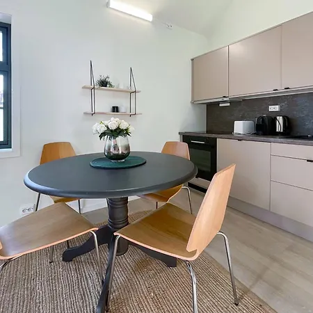Apartment Vibrant On Bustling Street, Above A Restaurant Perfect For Tourists, *