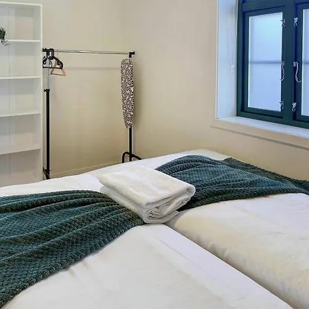 Apartment Vibrant On Bustling Street, Above A Restaurant Perfect For Tourists, *